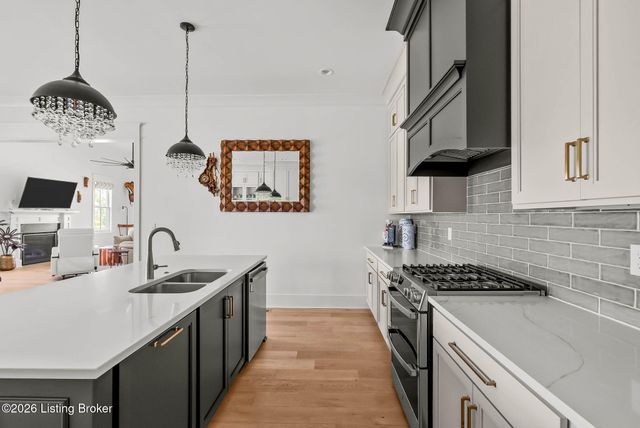 6005 Passionflower Dr, Prospect, KY 40059