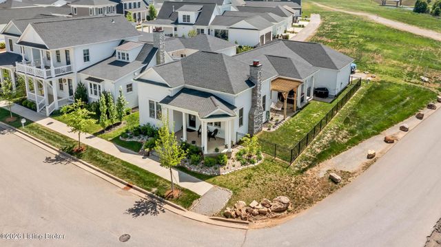 6005 Passionflower Dr, Prospect, KY 40059