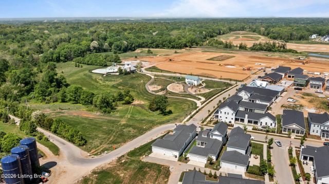 6005 Passionflower Dr, Prospect, KY 40059