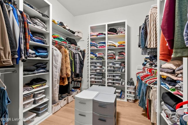 6005 Passionflower Dr, Prospect, KY 40059