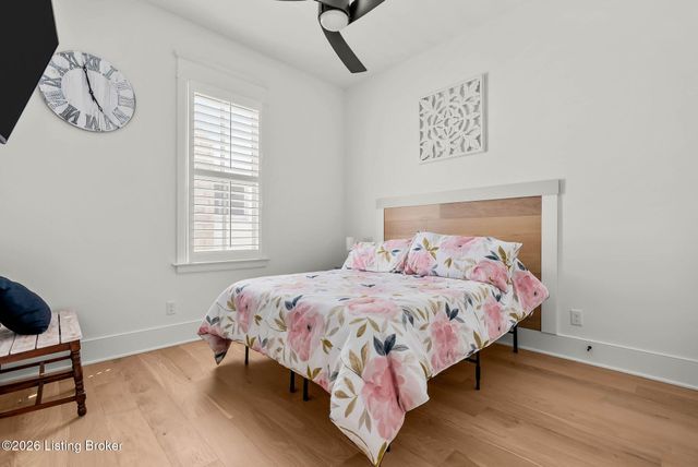 6005 Passionflower Dr, Prospect, KY 40059