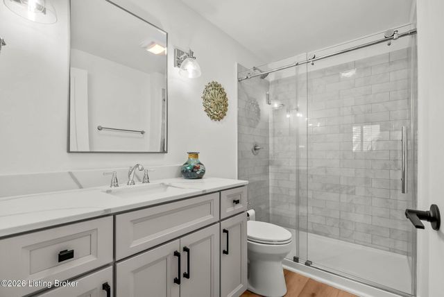 6005 Passionflower Dr, Prospect, KY 40059