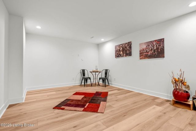 6005 Passionflower Dr, Prospect, KY 40059