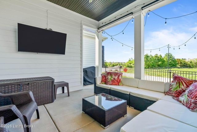 6005 Passionflower Dr, Prospect, KY 40059