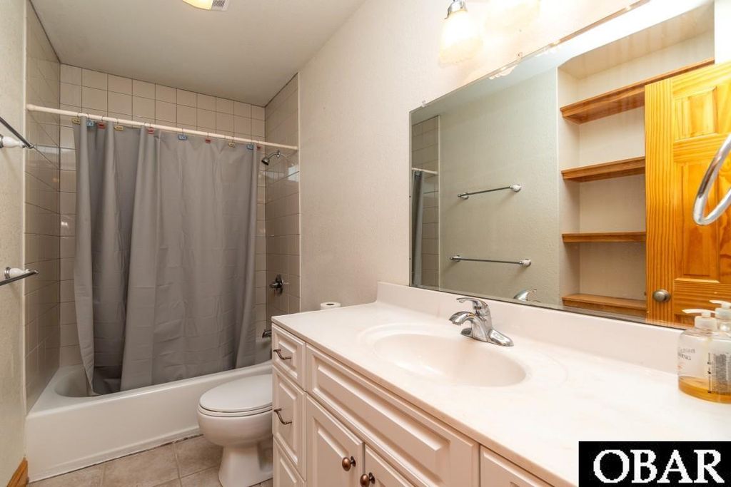 Image 16 of property listing at 165 Riverlane Road Lot #2, Jarvisburg, NC 27947