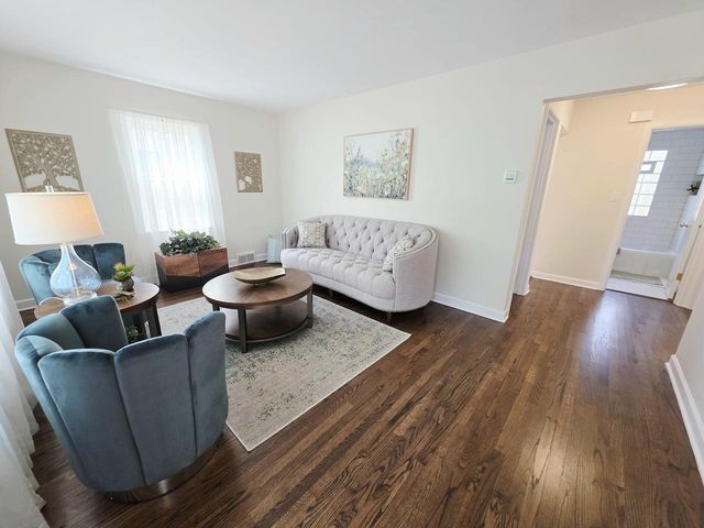 2961 S 50th STREET, Milwaukee, WI 53219