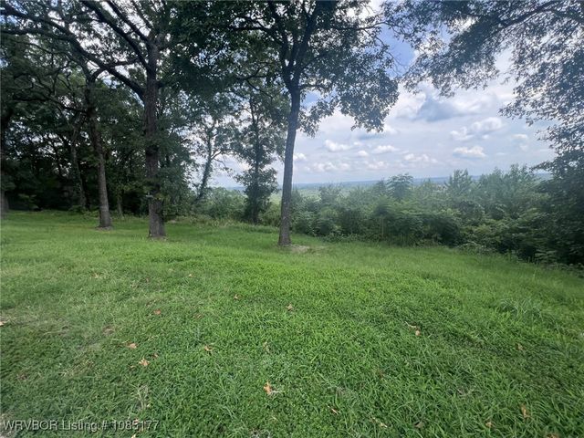 10307 Stoneleige Street, Fort Smith, AR 72908