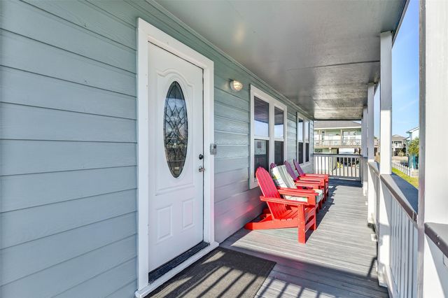 4202 Mason Drive, Galveston, TX 77554