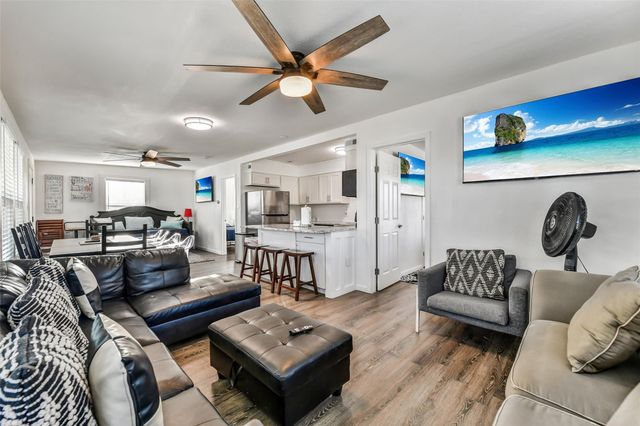 4202 Mason Drive, Galveston, TX 77554