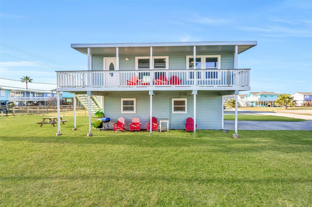 4202 Mason Drive, Galveston, TX 77554