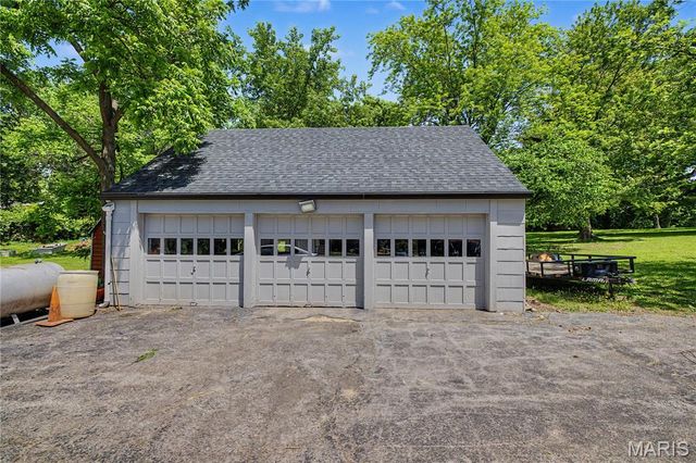 12420 Bellefontaine Road, St Louis, MO 63138