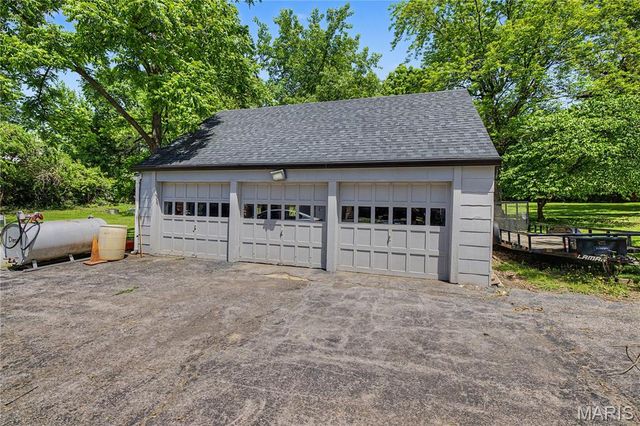 12420 Bellefontaine Road, St Louis, MO 63138