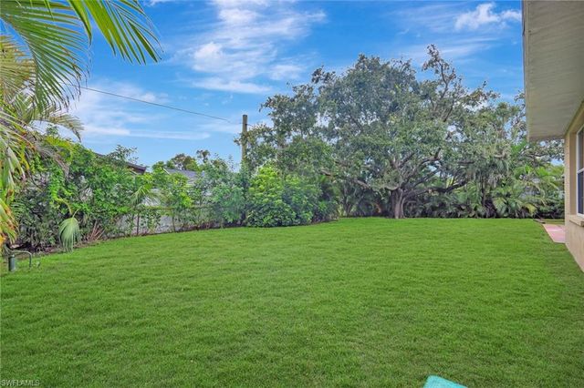 18554 Olive RD, Fort Myers, FL 33967