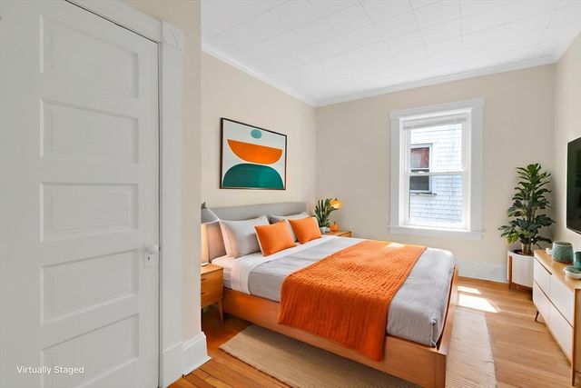 242 Fort Pleasant Ave, Springfield, MA 01108