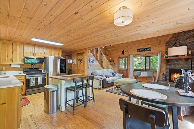 27 Bamby Lane, Ellijay, GA 30540