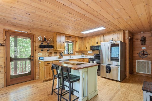 27 Bamby Lane, Ellijay, GA 30540