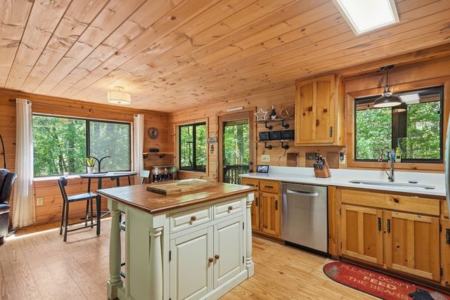 27 Bamby Lane, Ellijay, GA 30540