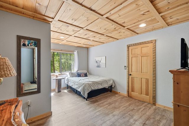 27 Bamby Lane, Ellijay, GA 30540