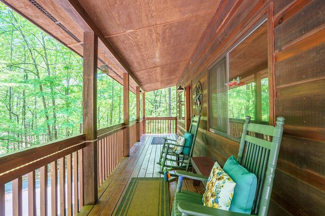 27 Bamby Lane, Ellijay, GA 30540