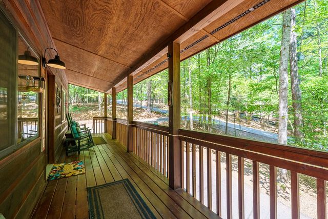 27 Bamby Lane, Ellijay, GA 30540