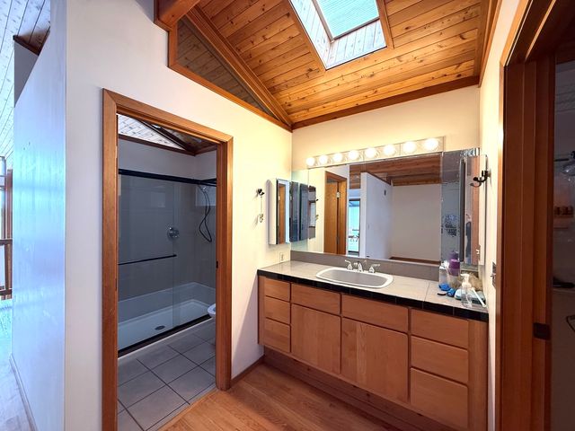 14418 Mansion Heights Drive, Harvard, IL 60033