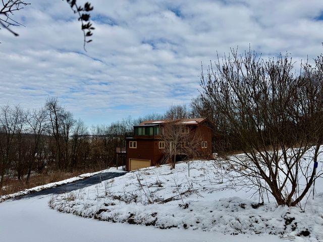 14418 Mansion Heights Drive, Harvard, IL 60033