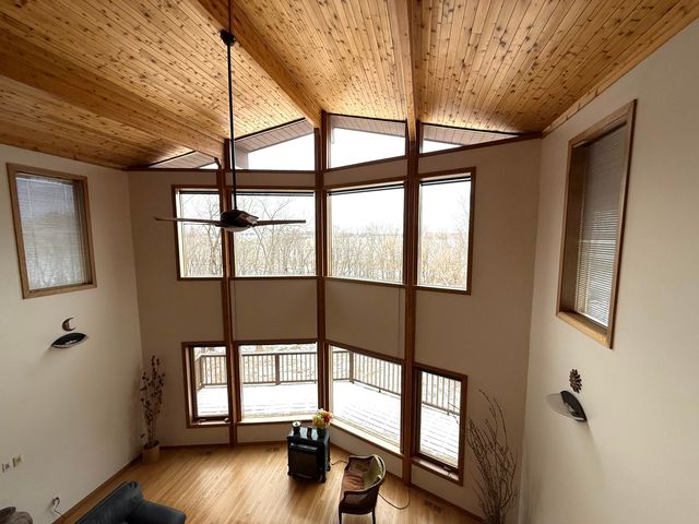 14418 Mansion Heights Drive, Harvard, IL 60033