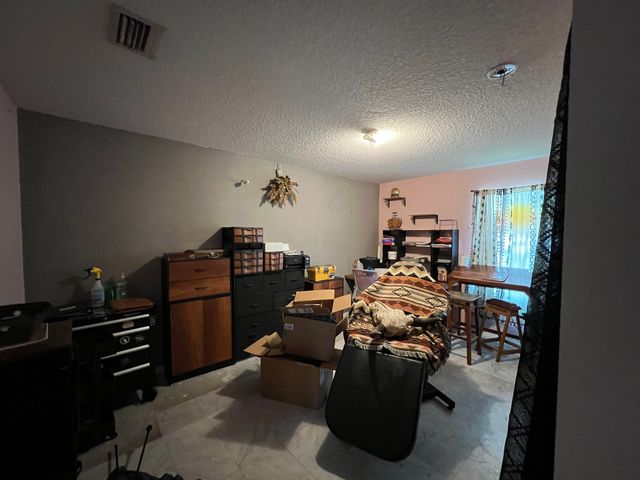 921 Avery St, St Augustine, FL 32084