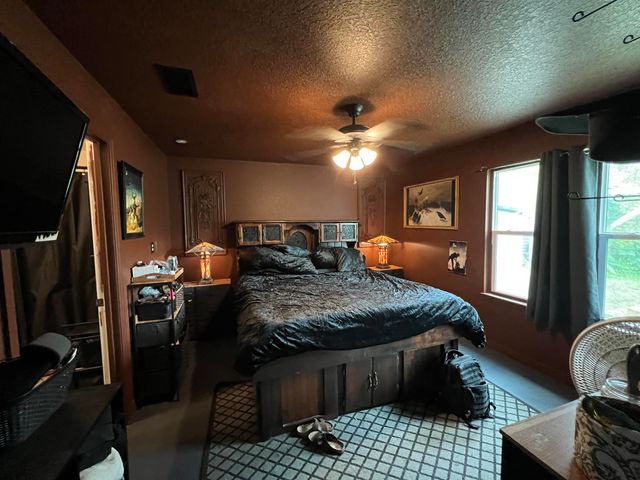 921 Avery St, St Augustine, FL 32084