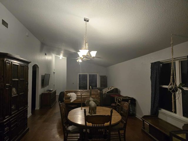 921 Avery St, St Augustine, FL 32084