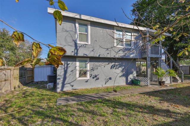 1208 17TH ST N, St Petersburg, FL 33713