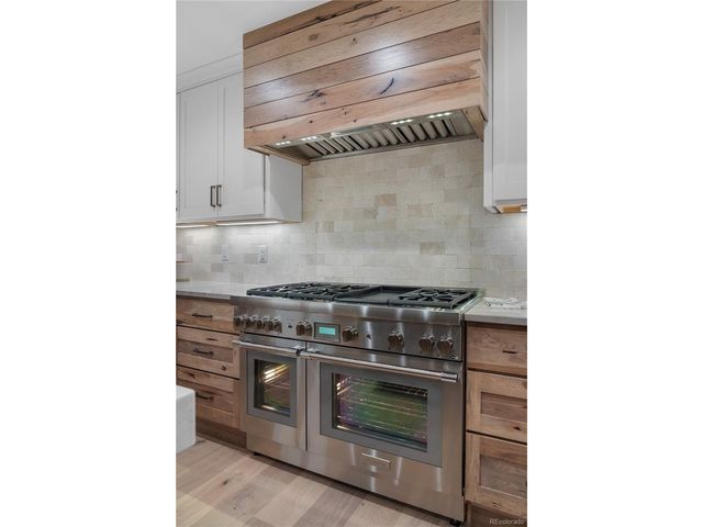 3 Columbine Ln, Littleton, CO 80123