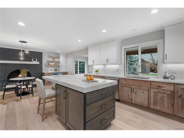 3 Columbine Ln, Littleton, CO 80123