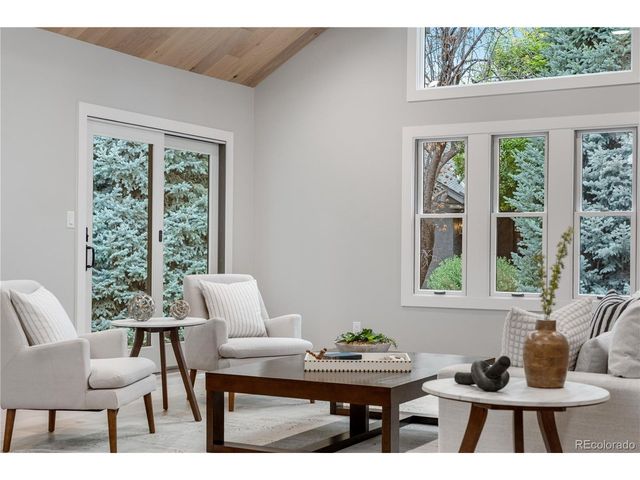 3 Columbine Ln, Littleton, CO 80123