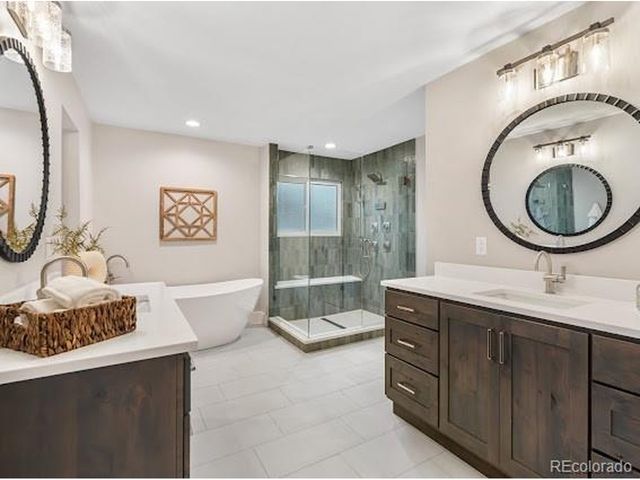 3 Columbine Ln, Littleton, CO 80123