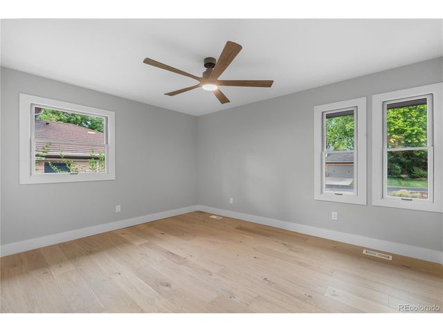 3 Columbine Ln, Littleton, CO 80123