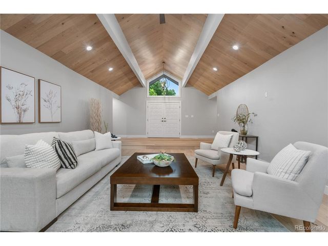 3 Columbine Ln, Littleton, CO 80123