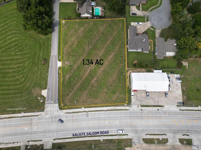 3014 Kaliste Saloom Road, Lafayette, LA 70508