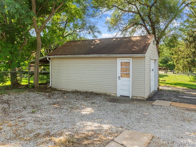 524 W Morgan Street, Swansea, IL 62226