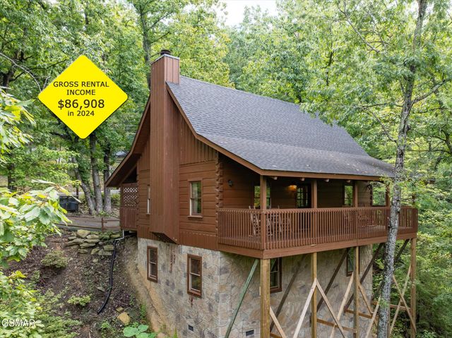 3342 Twin City Way, Pigeon Forge, TN 37863