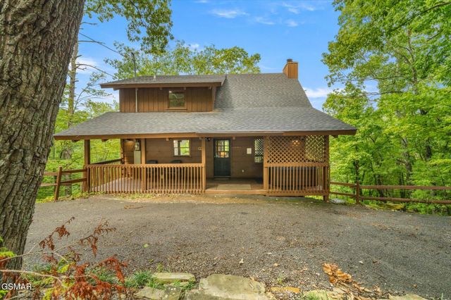 3342 Twin City Way, Pigeon Forge, TN 37863