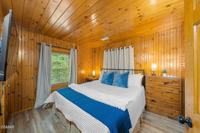 3342 Twin City Way, Pigeon Forge, TN 37863