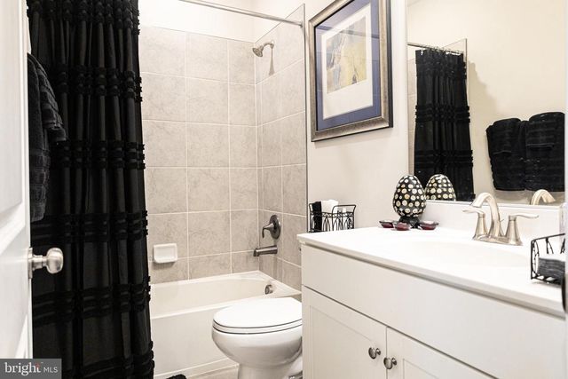 12207 AMERICAN CHESTNUT RD, Bowie, MD 20720