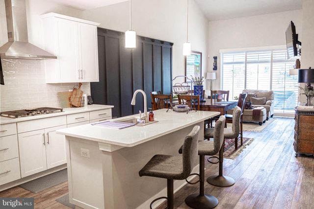 12207 AMERICAN CHESTNUT RD, Bowie, MD 20720