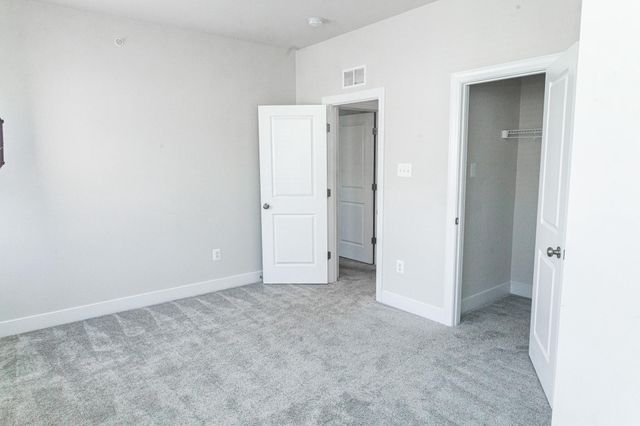 12207 AMERICAN CHESTNUT RD, Bowie, MD 20720