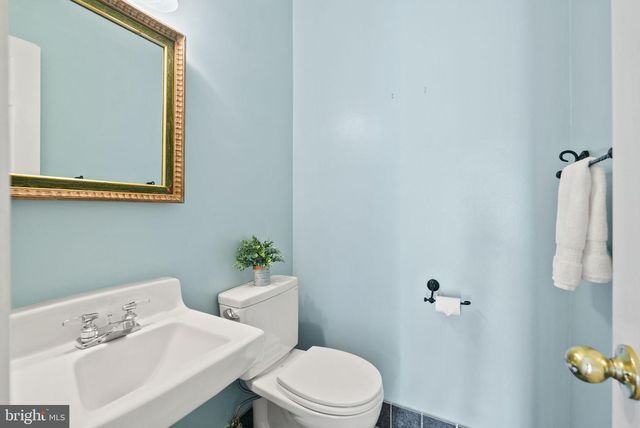 6321 BARRISTER PL, Alexandria, VA 22307
