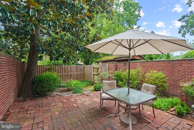6321 BARRISTER PL, Alexandria, VA 22307