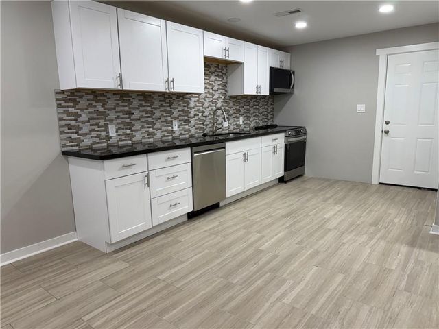 16015 Ann Avenue, Belton, MO 64012