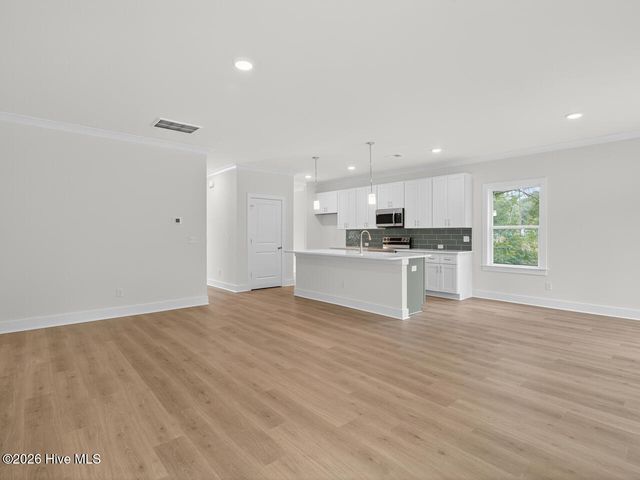 9385 Night Harbor Drive SE, Leland, NC 28451