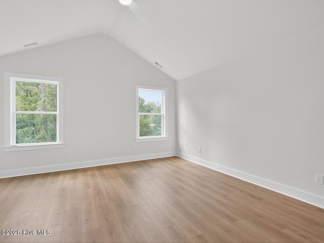 9385 Night Harbor Drive SE, Leland, NC 28451